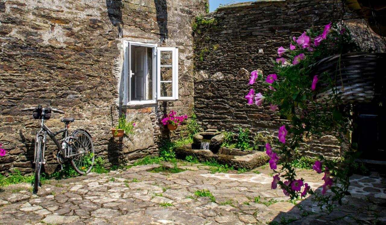 O Pazo Da Briona Apartment Arzua Exterior photo